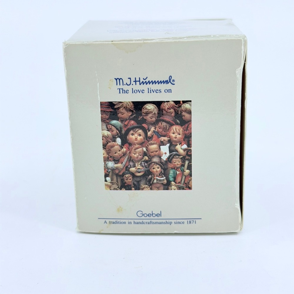 Goebel Hummel Ride Into Christmas 279-D 1st Edition 1991 Miniature